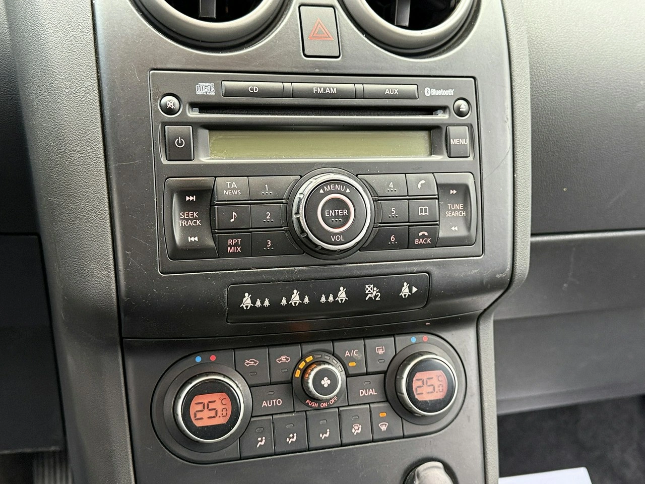 Nissan Qashqai - Zdjęcie 44