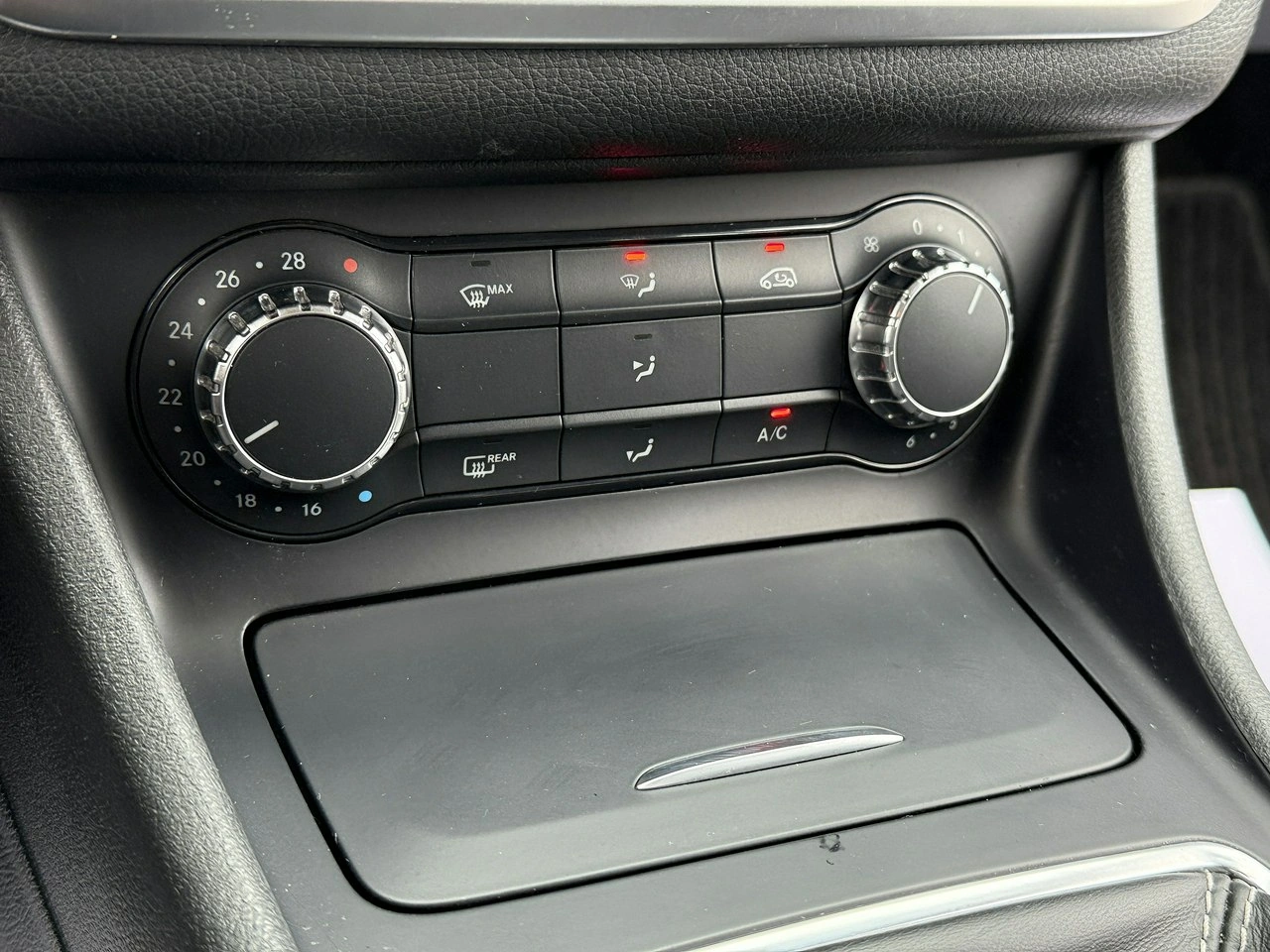 Mercedes GLA 200 - Zdjęcie 6