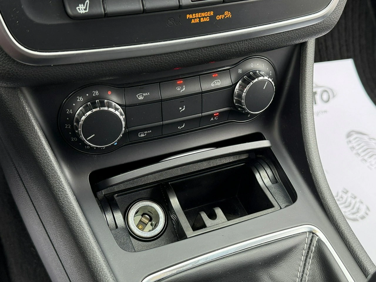 Mercedes GLA 200 - Zdjęcie 24