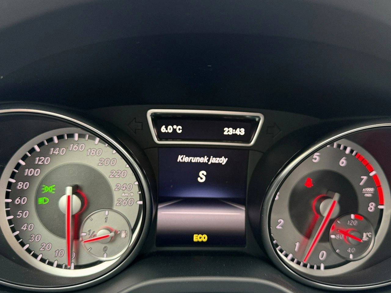 Mercedes GLA 200 - Zdjęcie 53