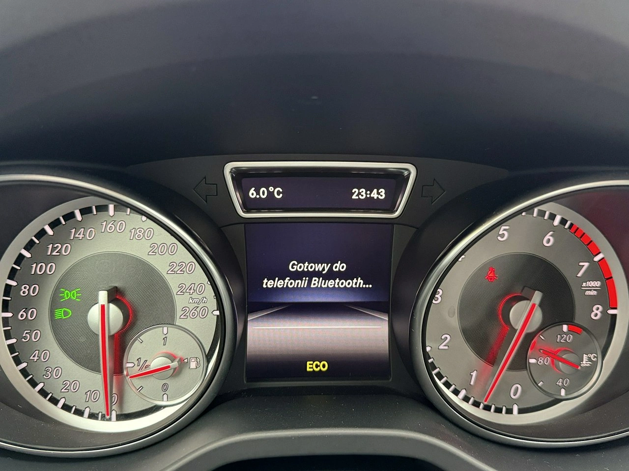 Mercedes GLA 200 - Zdjęcie 15