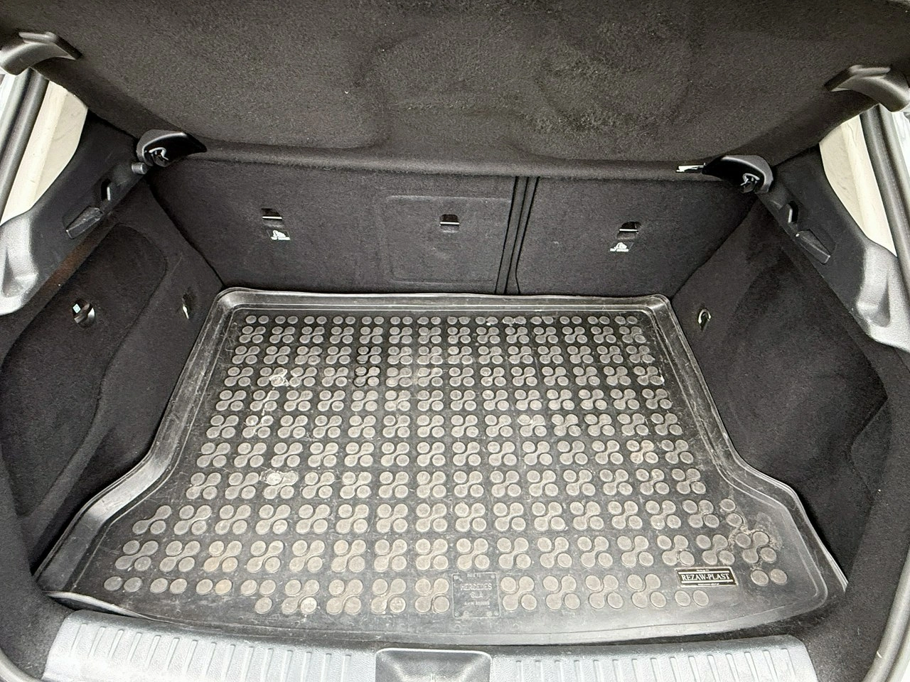 Mercedes GLA 200 - Zdjęcie 8