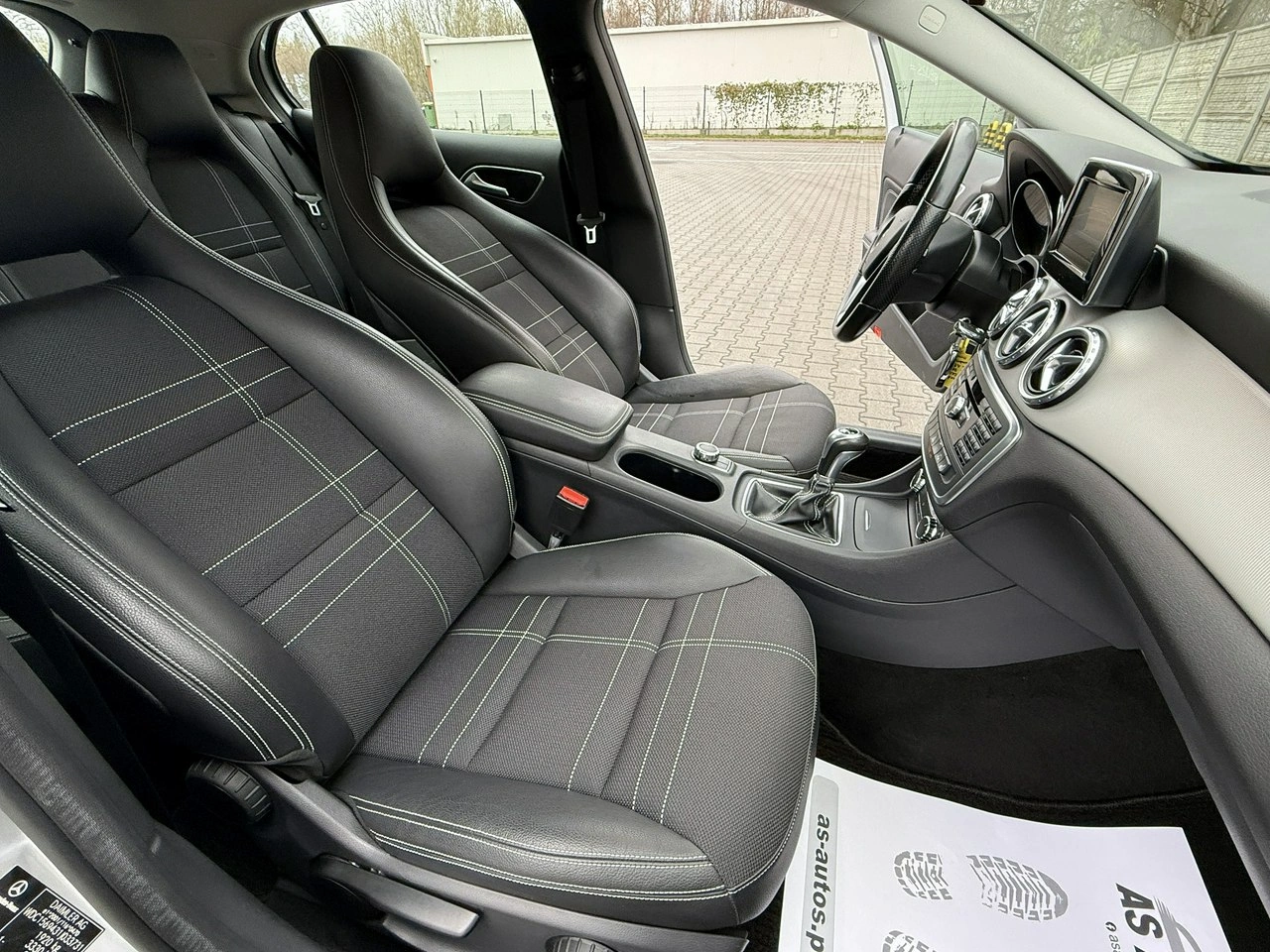 Mercedes GLA 200 - Zdjęcie 57