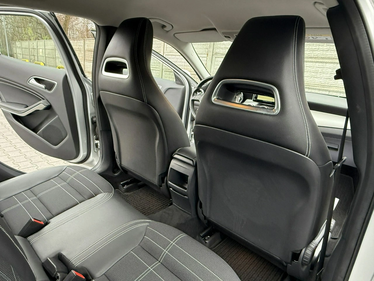 Mercedes GLA 200 - Zdjęcie 59
