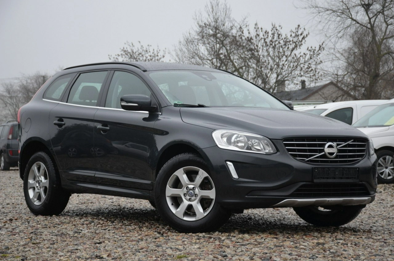 Volvo XC 60 - Zdjęcie 10