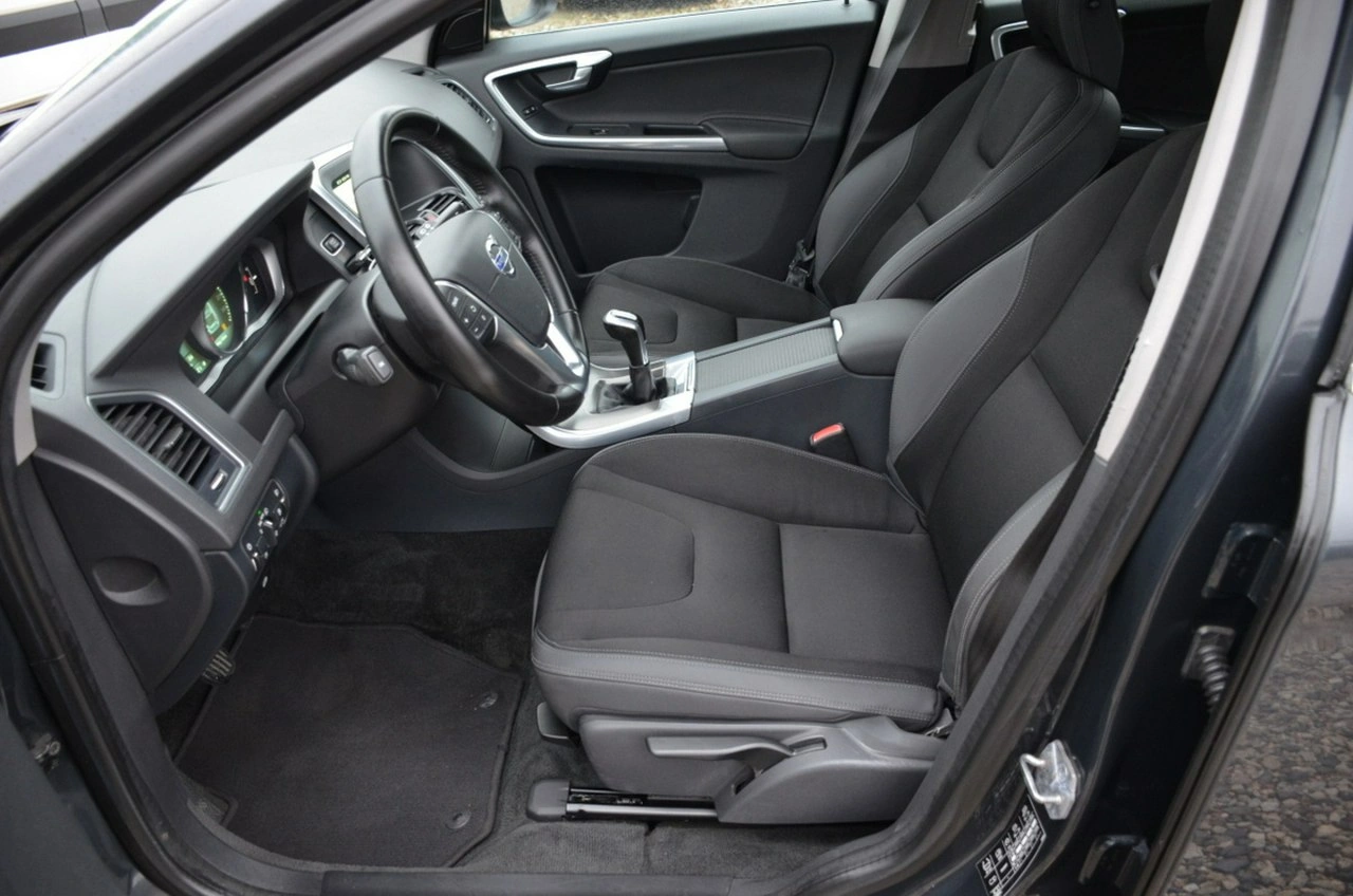 Volvo XC 60 - Zdjęcie 20