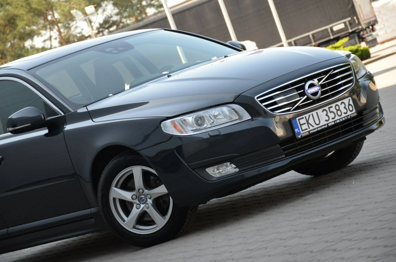 Volvo V70 - Zdjęcie 9