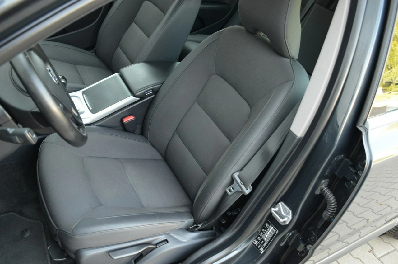 Volvo V70 - Zdjęcie 21