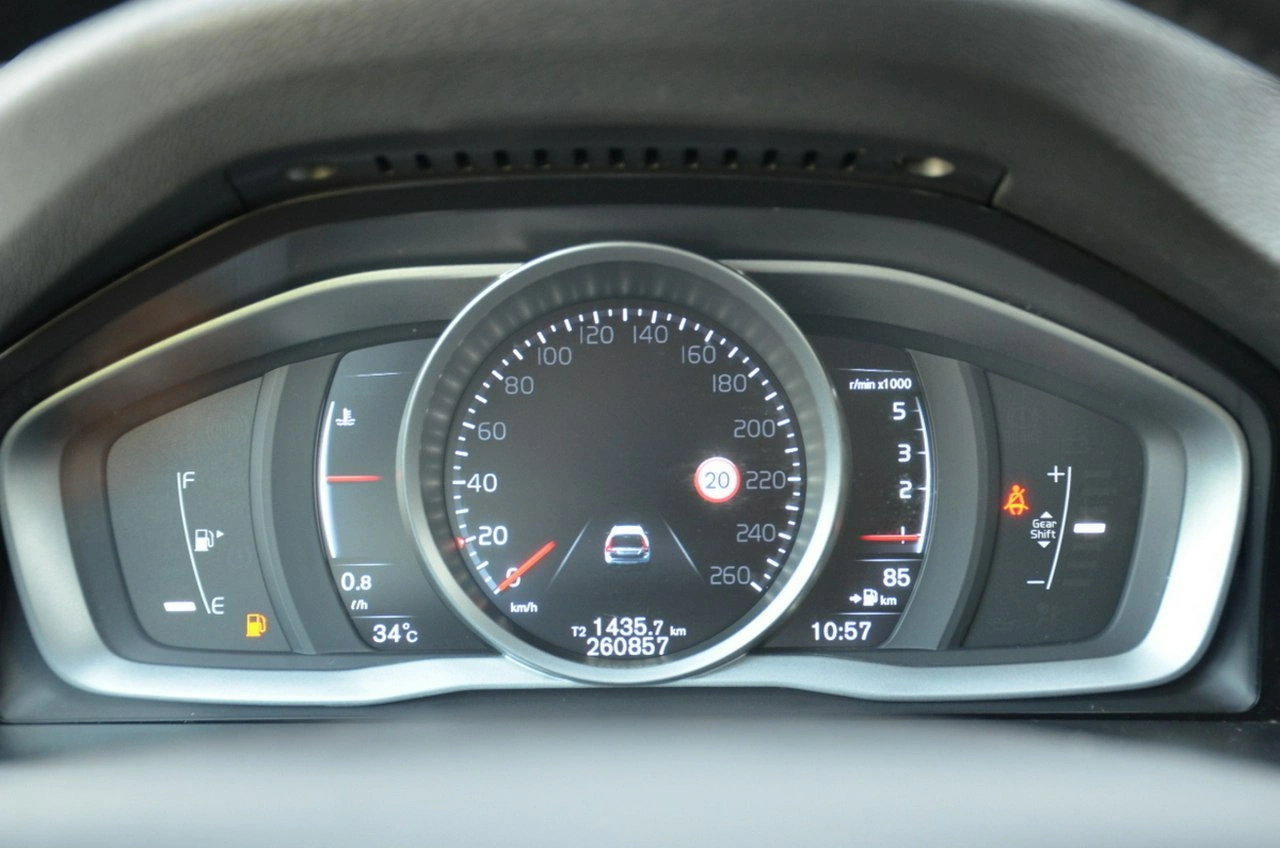 Volvo V70 - Zdjęcie 30