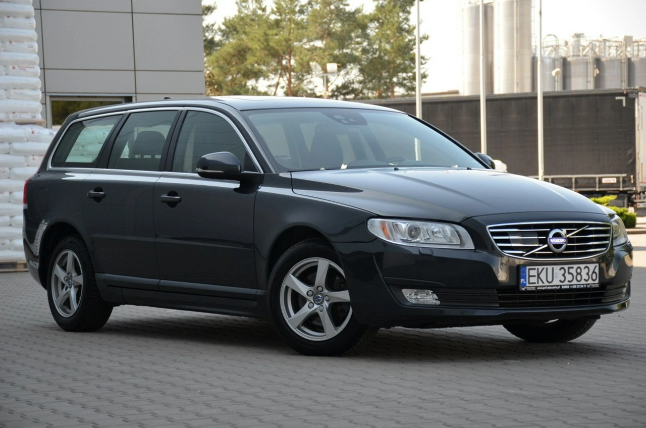 Volvo V70 - Zdjęcie 8