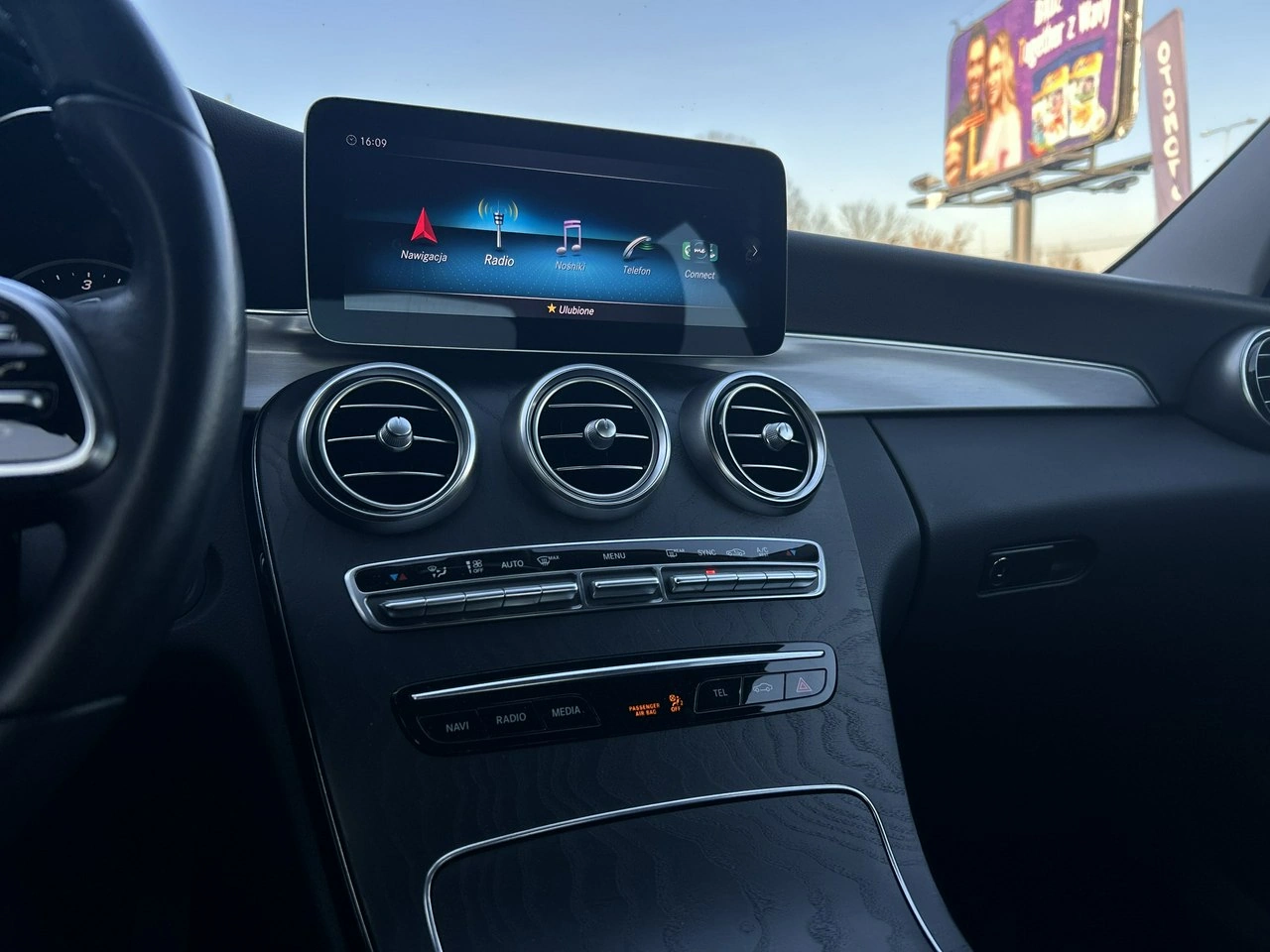 Mercedes C 220 - Zdjęcie 24