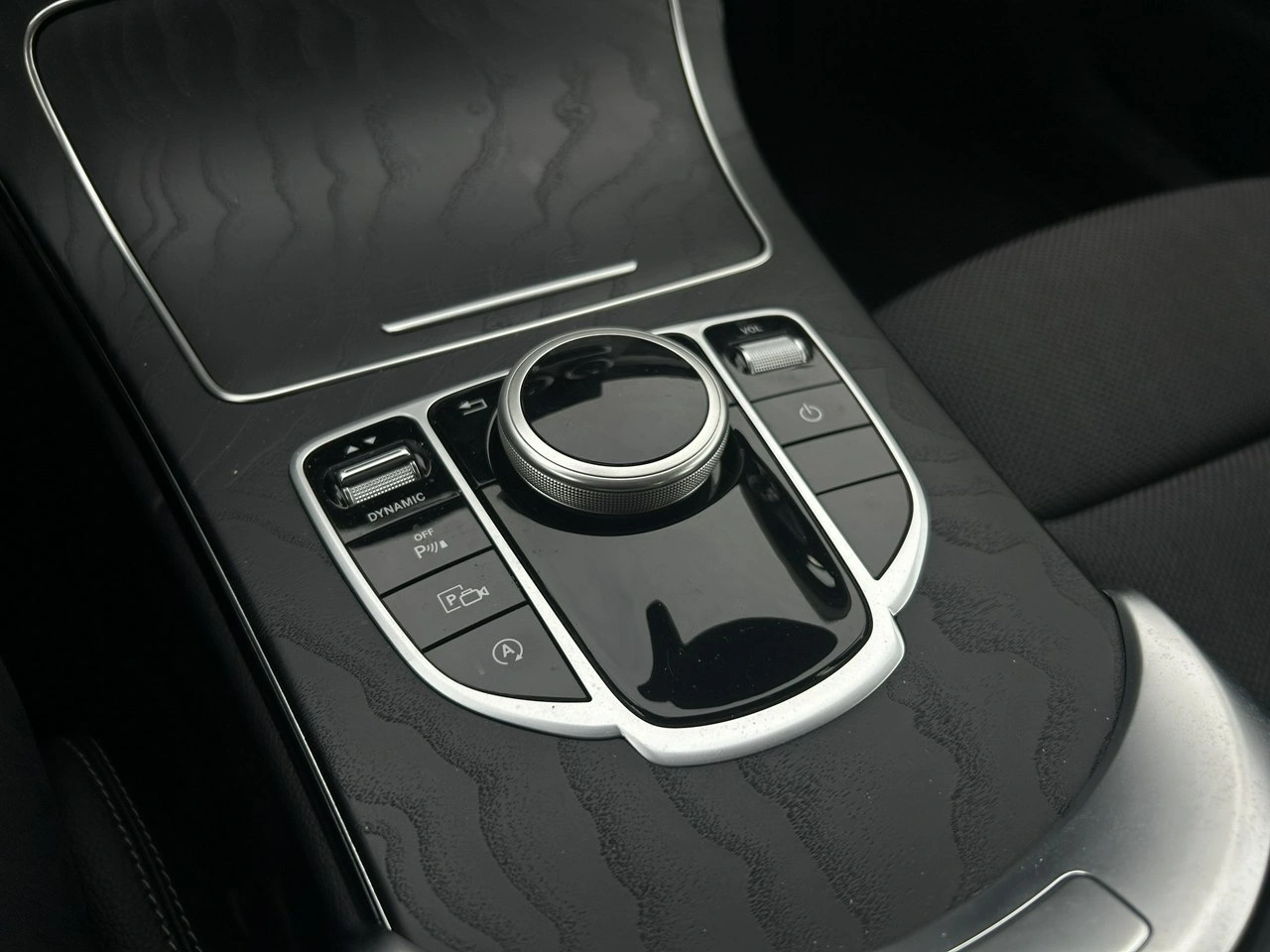 Mercedes C 220 - Zdjęcie 27