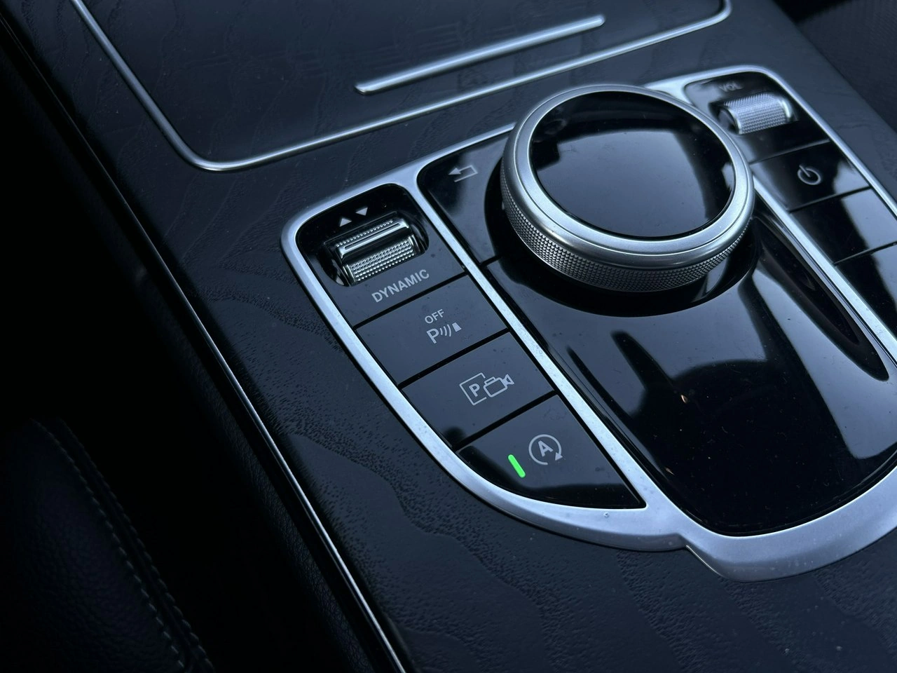 Mercedes C 220 - Zdjęcie 31