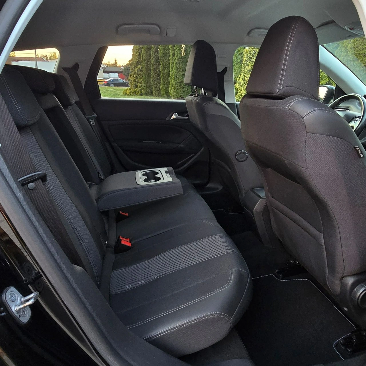 Peugeot 308 - Zdjęcie 24