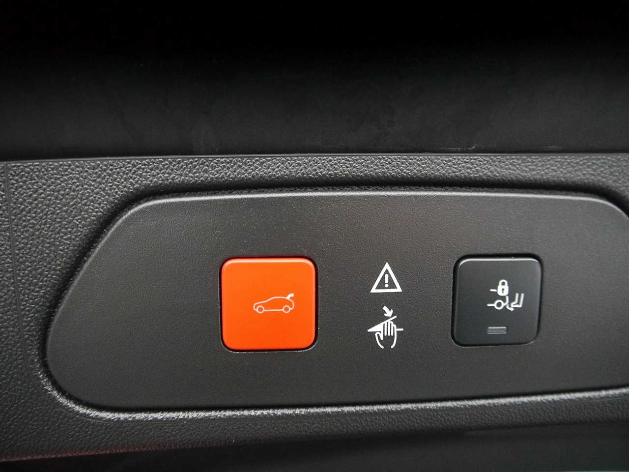 Opel Grandland X - Zdjęcie 13