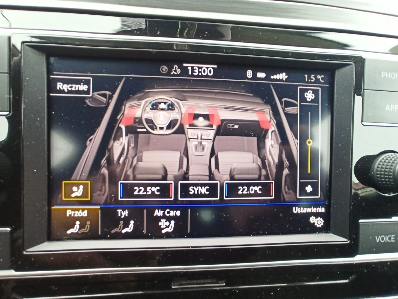 Volkswagen Passat Variant - Zdjęcie 17