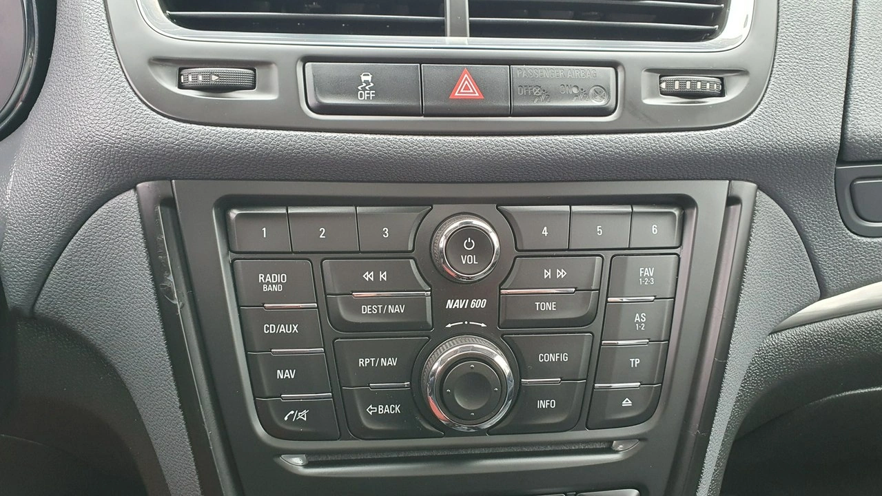 Opel Mokka - Zdjęcie 22