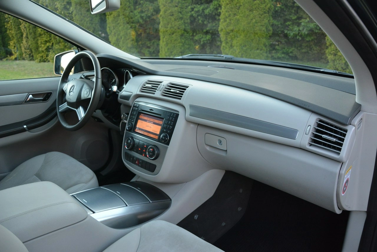 Mercedes R 350 - Zdjęcie 29