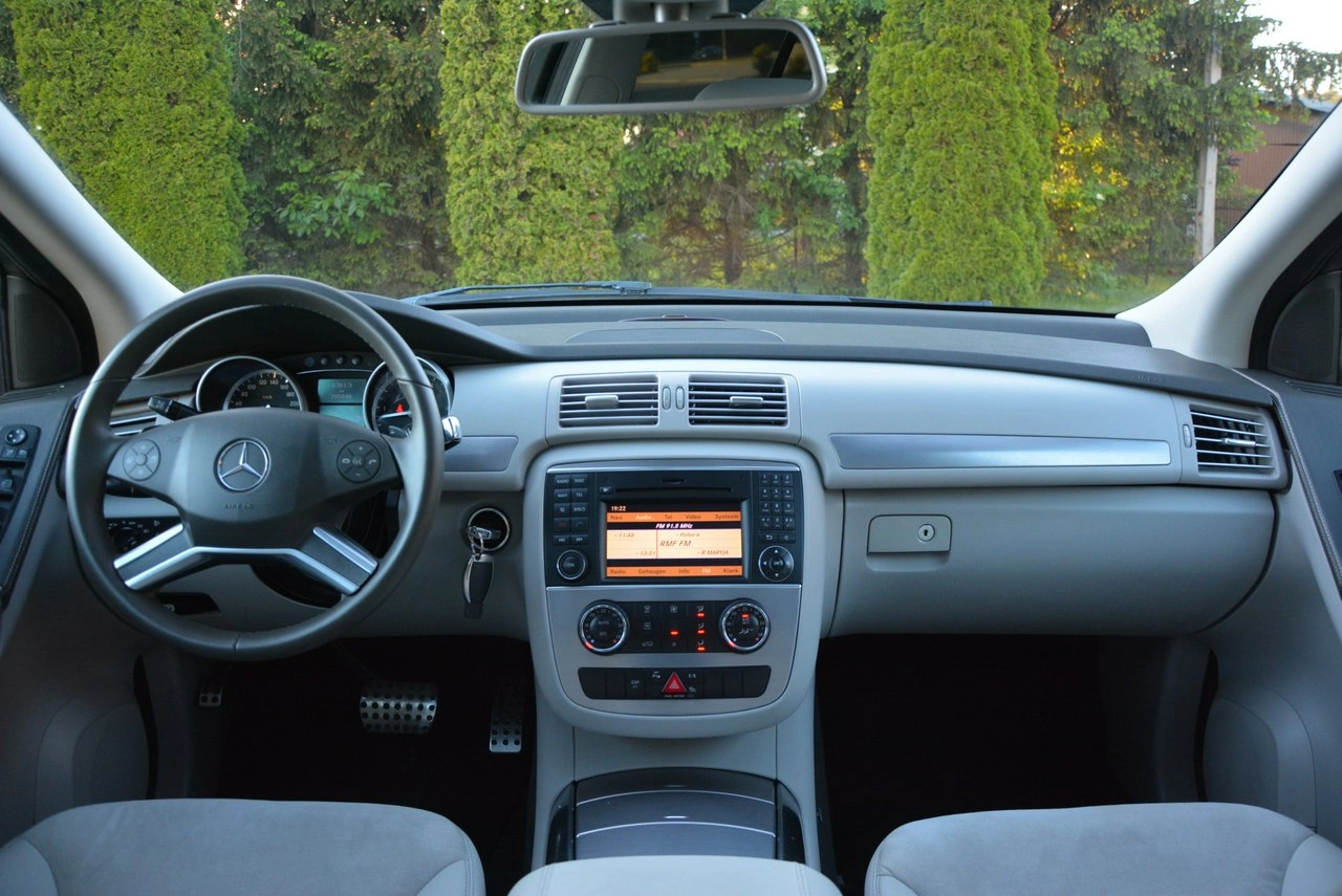 Mercedes R 350 - Zdjęcie 34