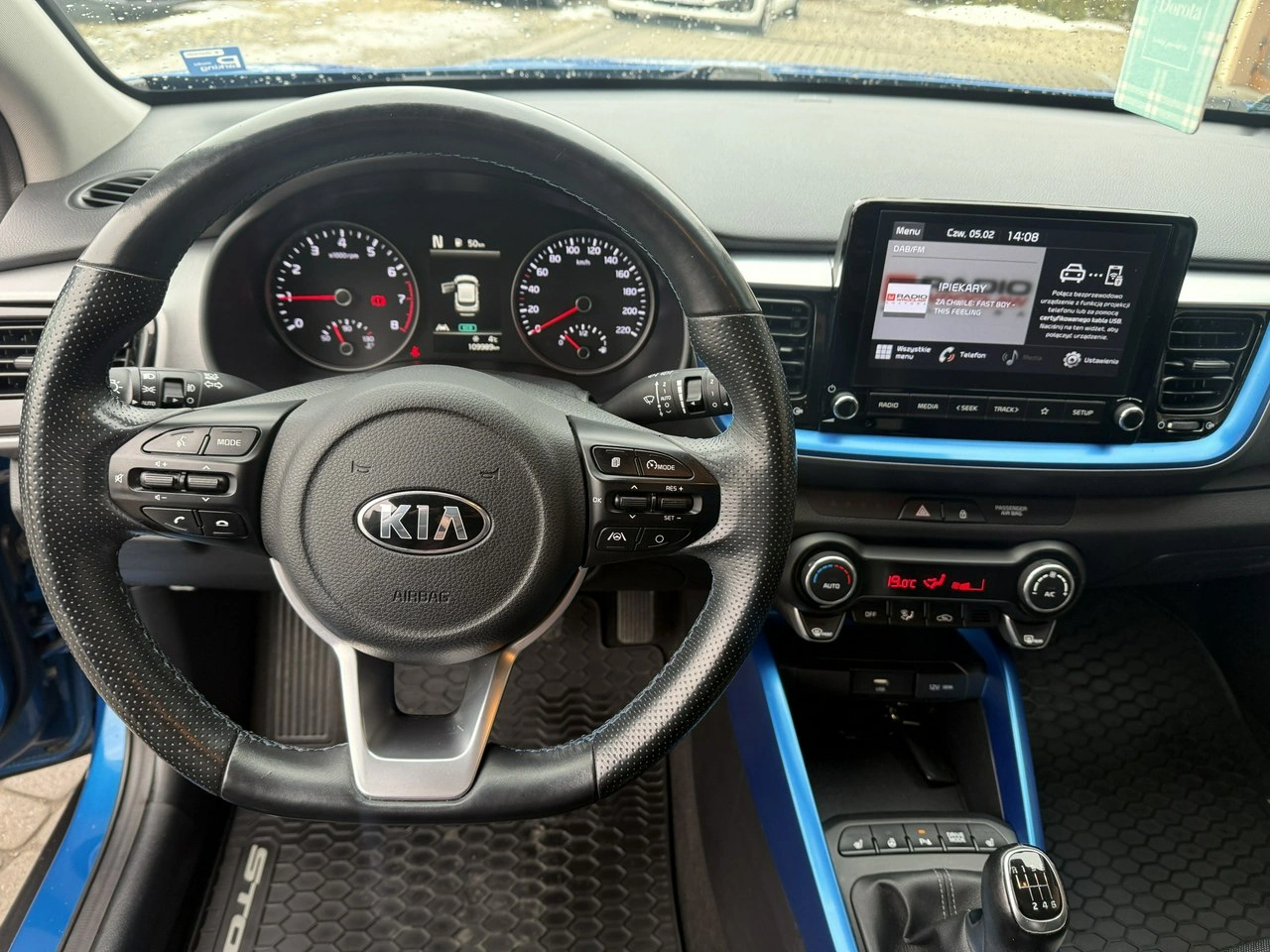 Kia Stonic - Zdjęcie 16