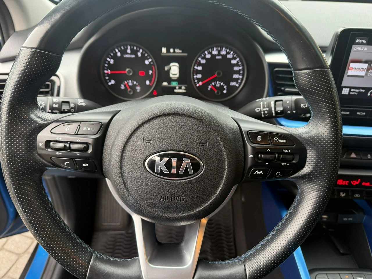 Kia Stonic - Zdjęcie 17