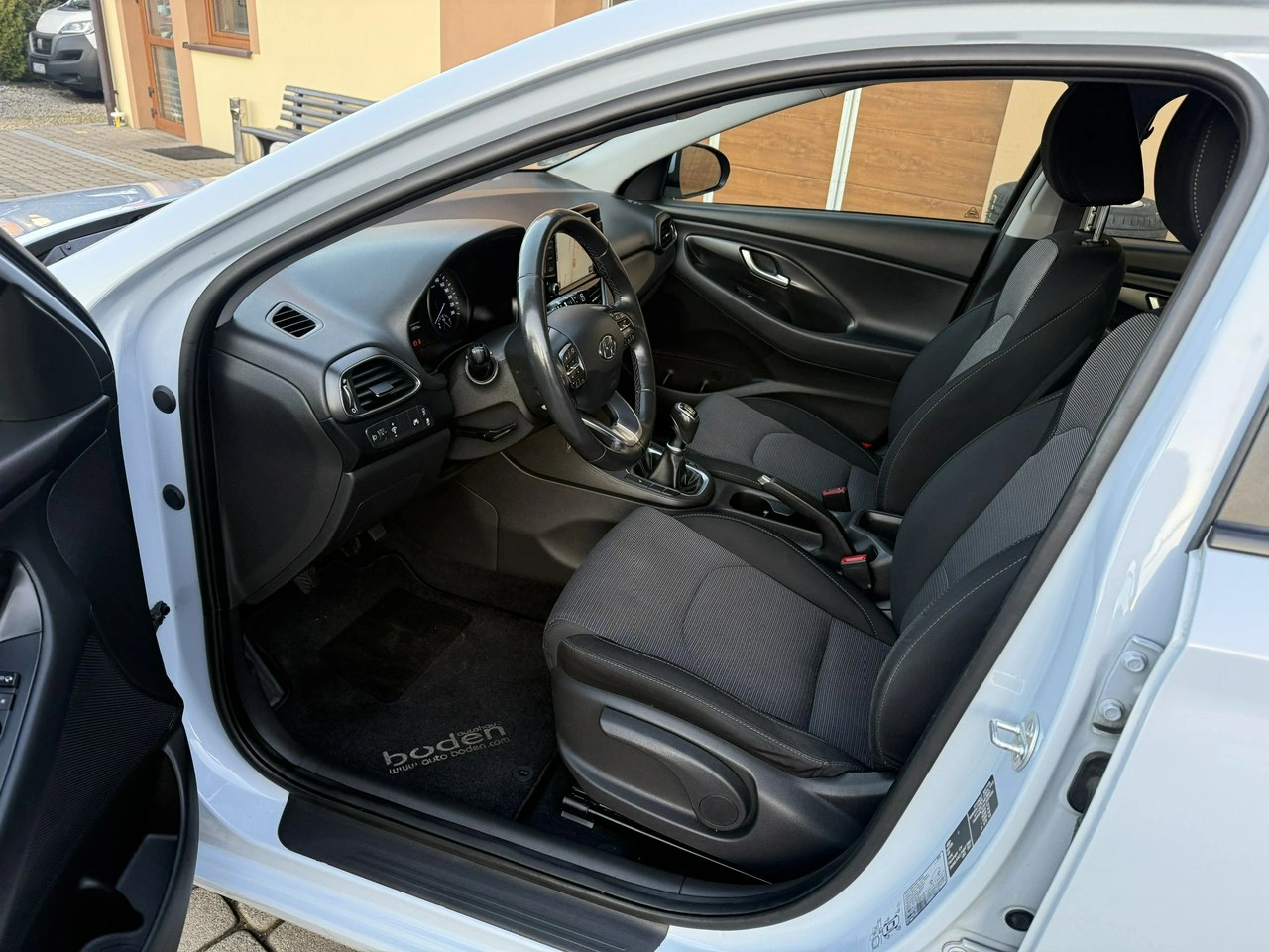 Hyundai i30 - Zdjęcie 22