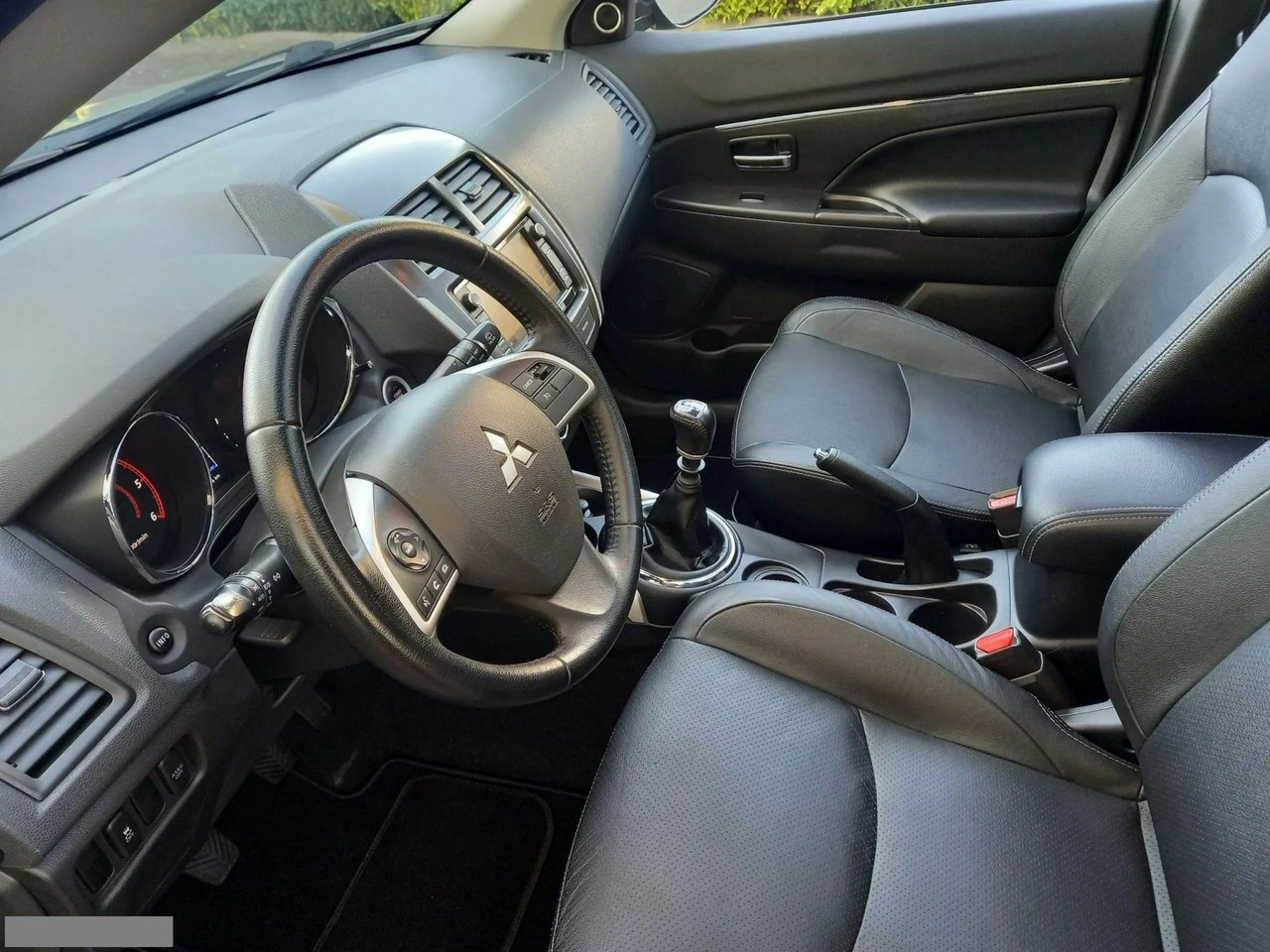 Mitsubishi ASX - Zdjęcie 27