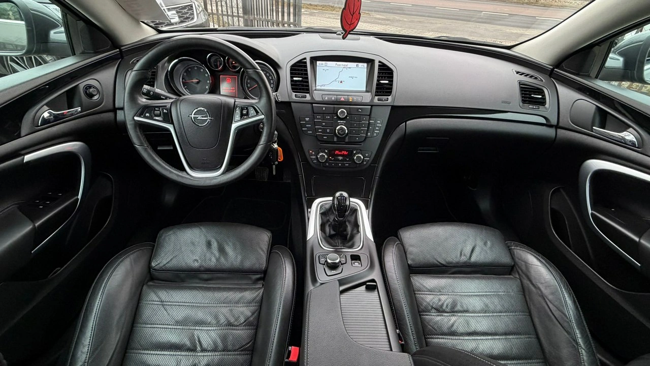 Opel Insignia - Zdjęcie 28