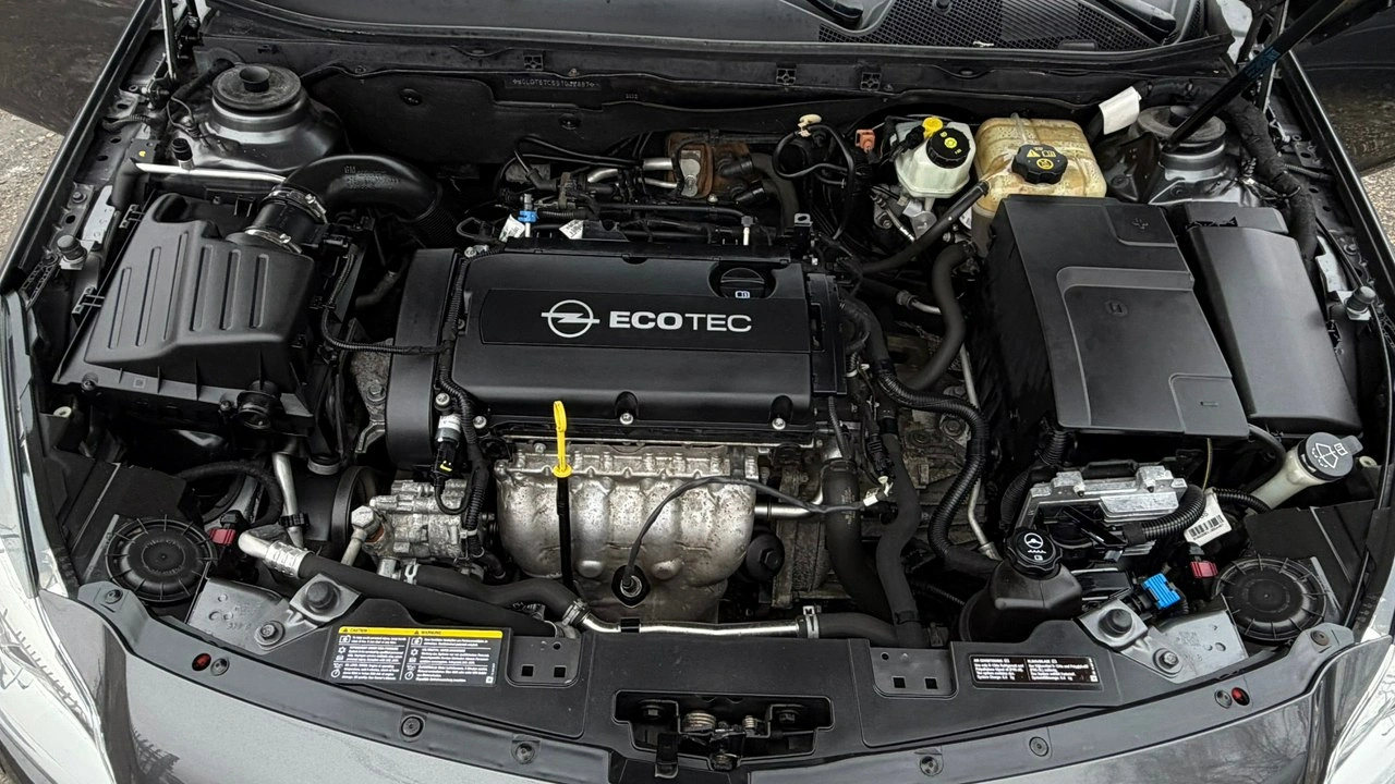 Opel Insignia - Zdjęcie 31