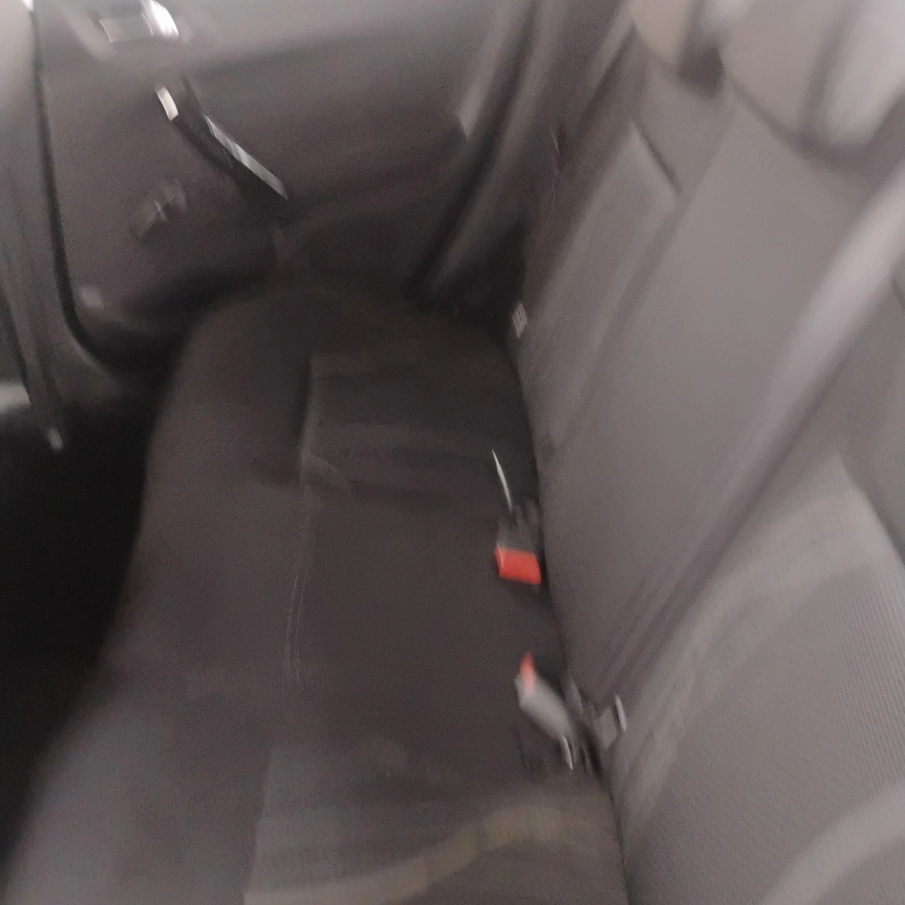 Peugeot 208 - Zdjęcie 27