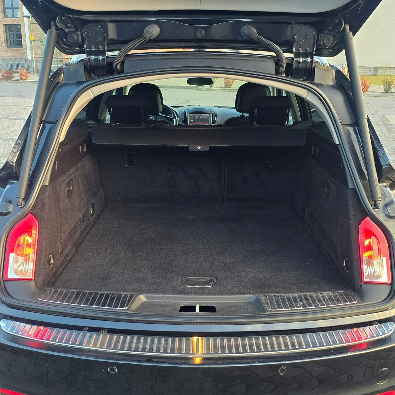 Opel Insignia - Zdjęcie 18