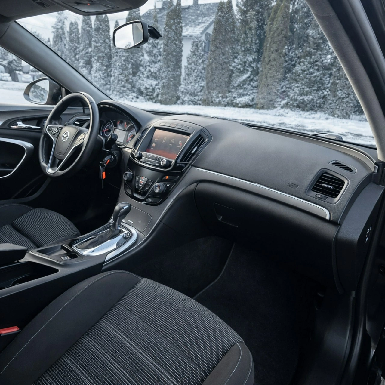 Opel Insignia - Zdjęcie 19