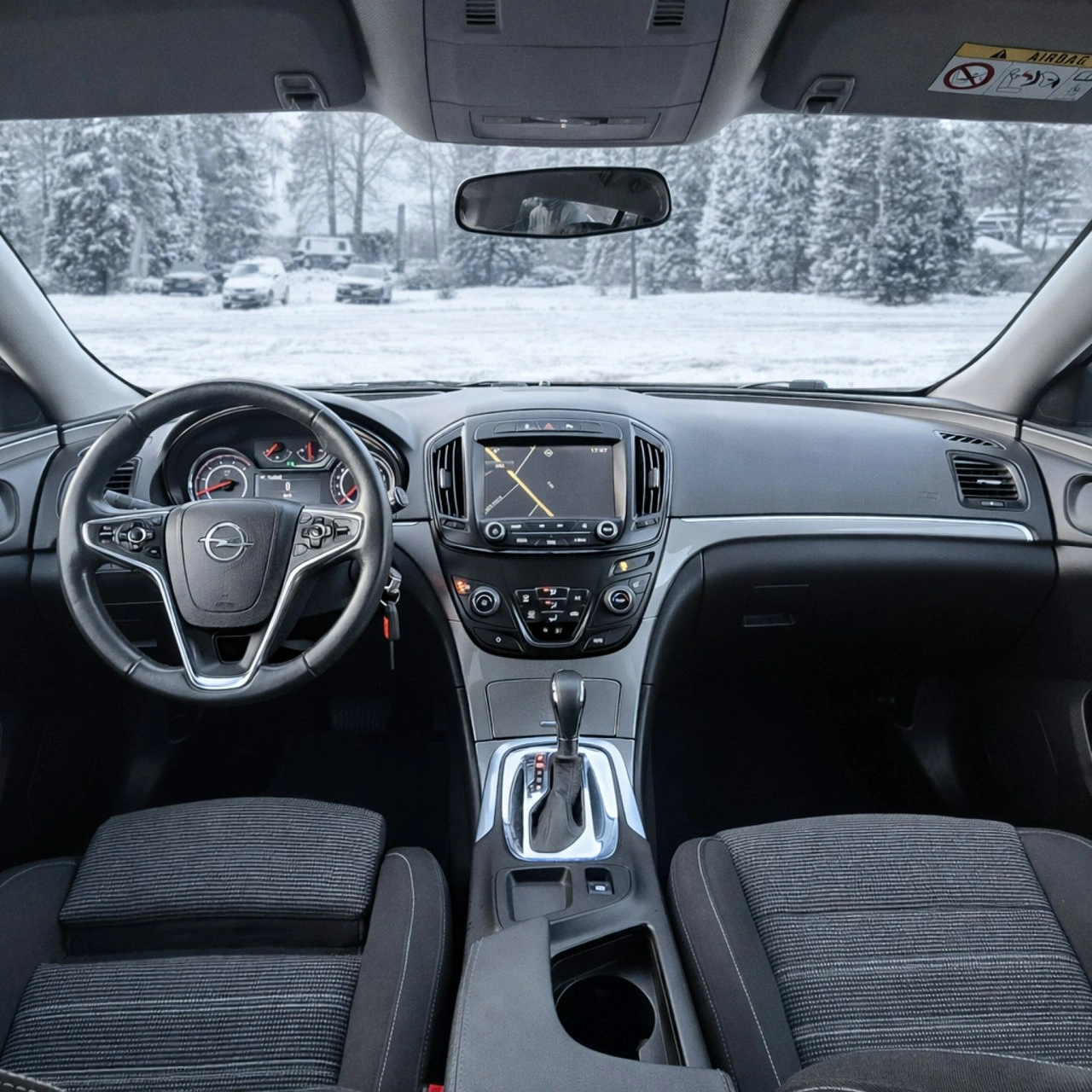 Opel Insignia - Zdjęcie 23