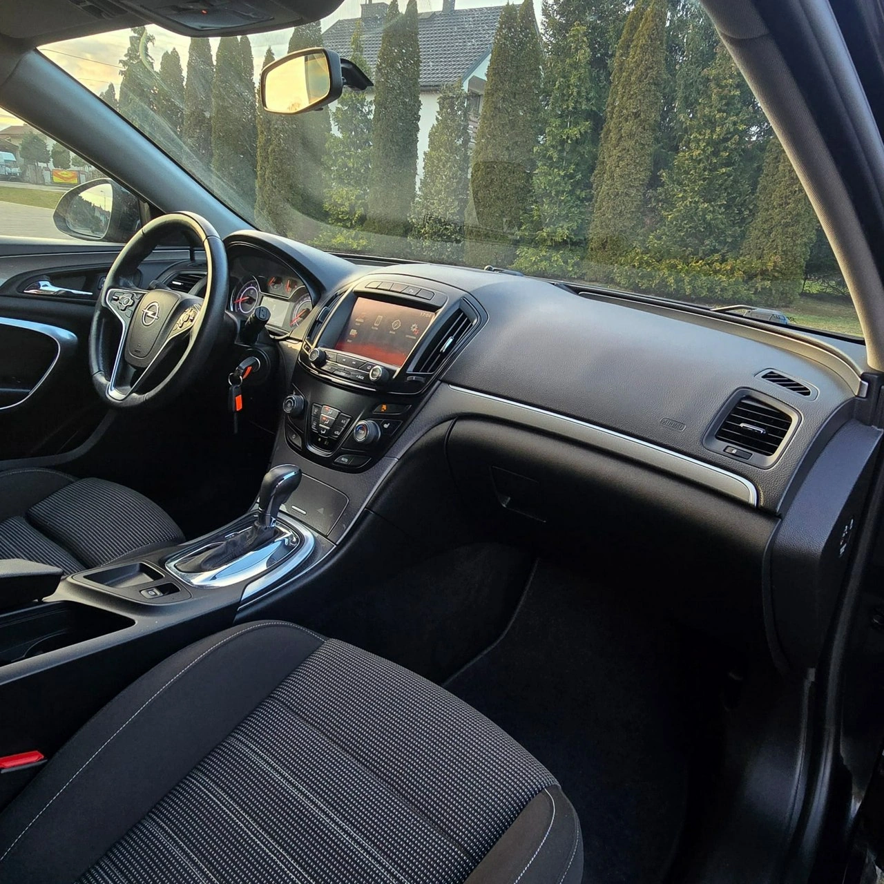 Opel Insignia - Zdjęcie 24