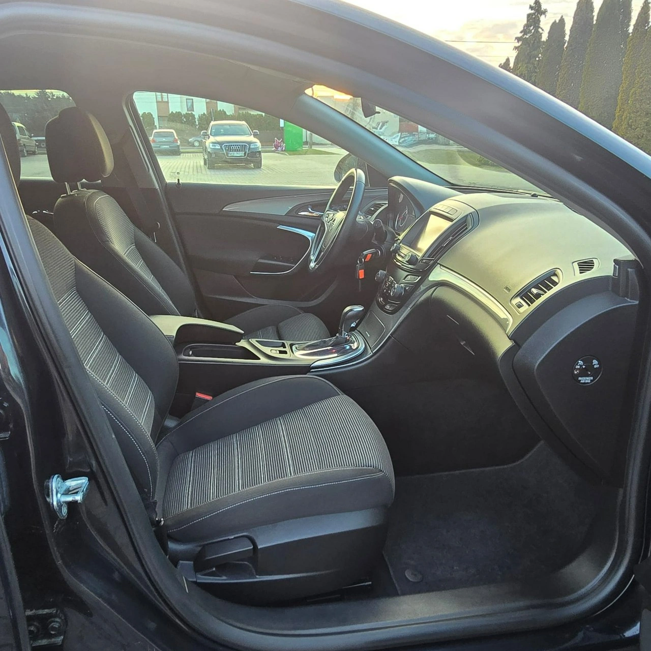 Opel Insignia - Zdjęcie 25