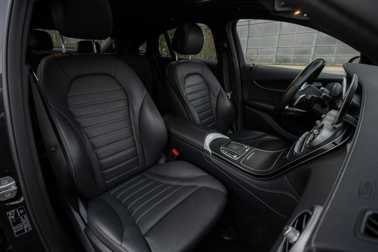 Mercedes GLC 300 - Zdjęcie 24
