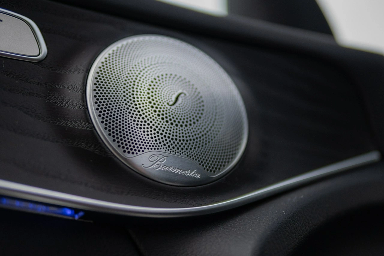 Mercedes GLC 300 - Zdjęcie 28