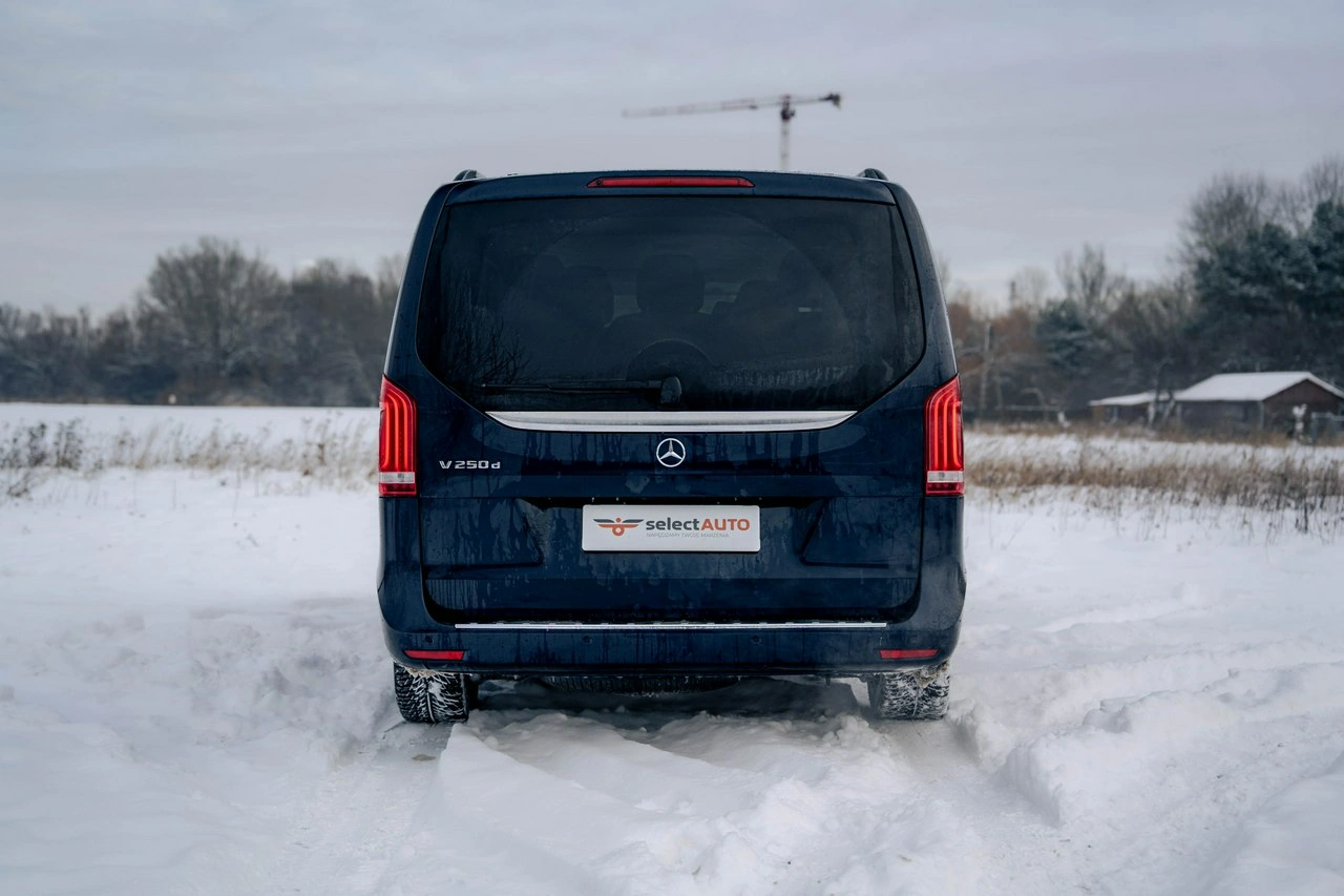 Mercedes V 250 - Zdjęcie 4