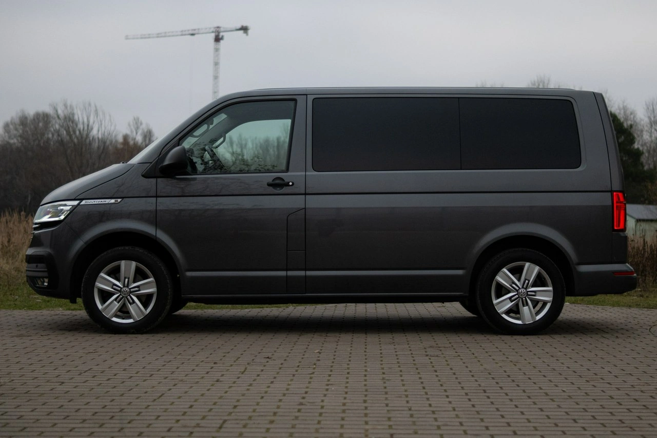 Volkswagen Multivan - Zdjęcie 9
