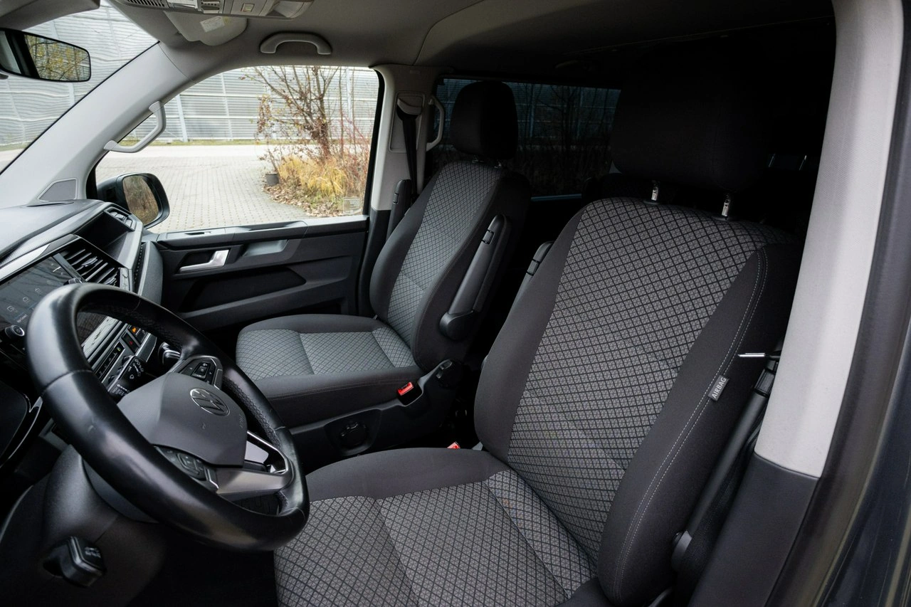 Volkswagen Multivan - Zdjęcie 18