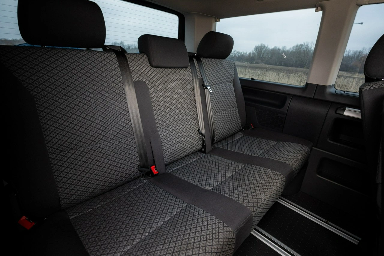Volkswagen Multivan - Zdjęcie 23