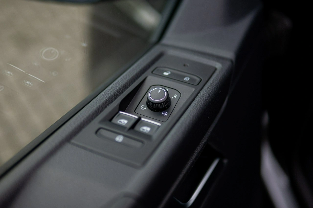 Volkswagen Multivan - Zdjęcie 27