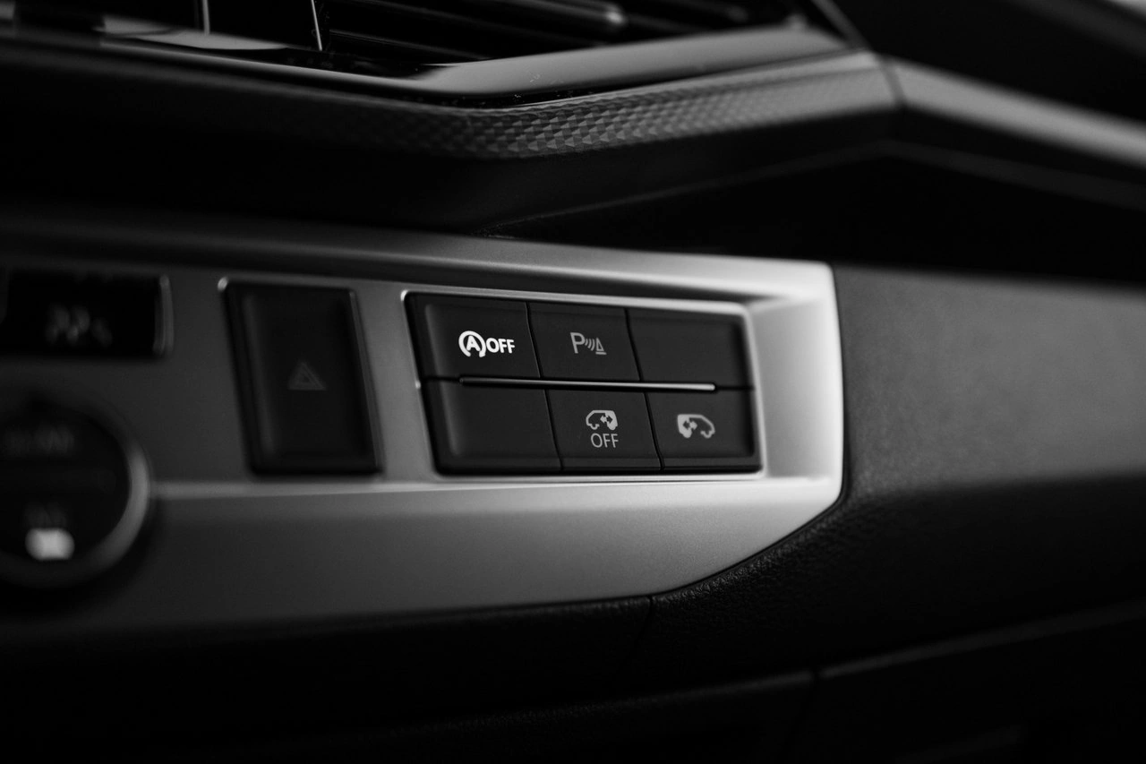 Volkswagen Multivan - Zdjęcie 30