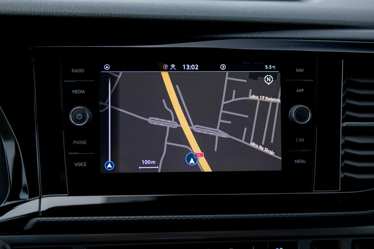 Volkswagen Multivan - Zdjęcie 32