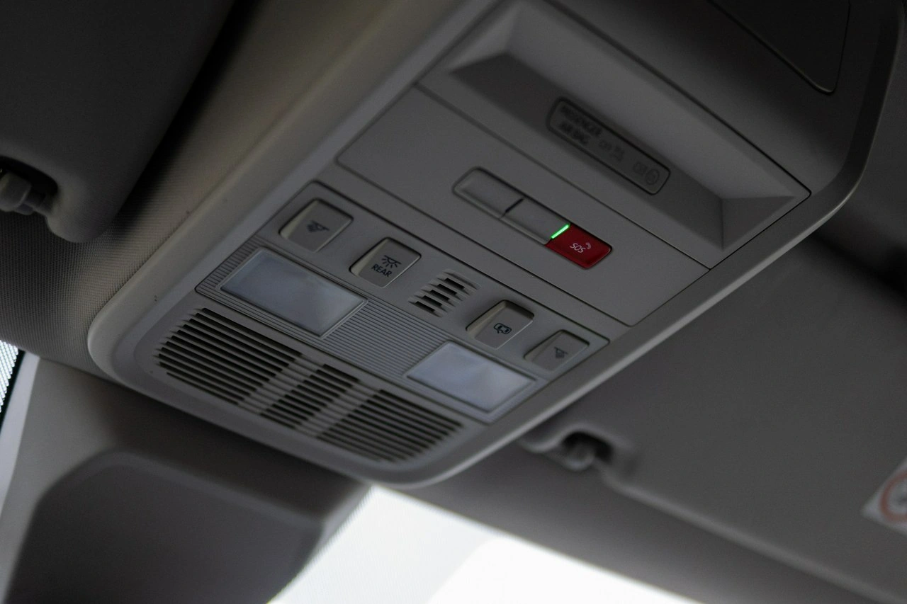 Volkswagen Multivan - Zdjęcie 33