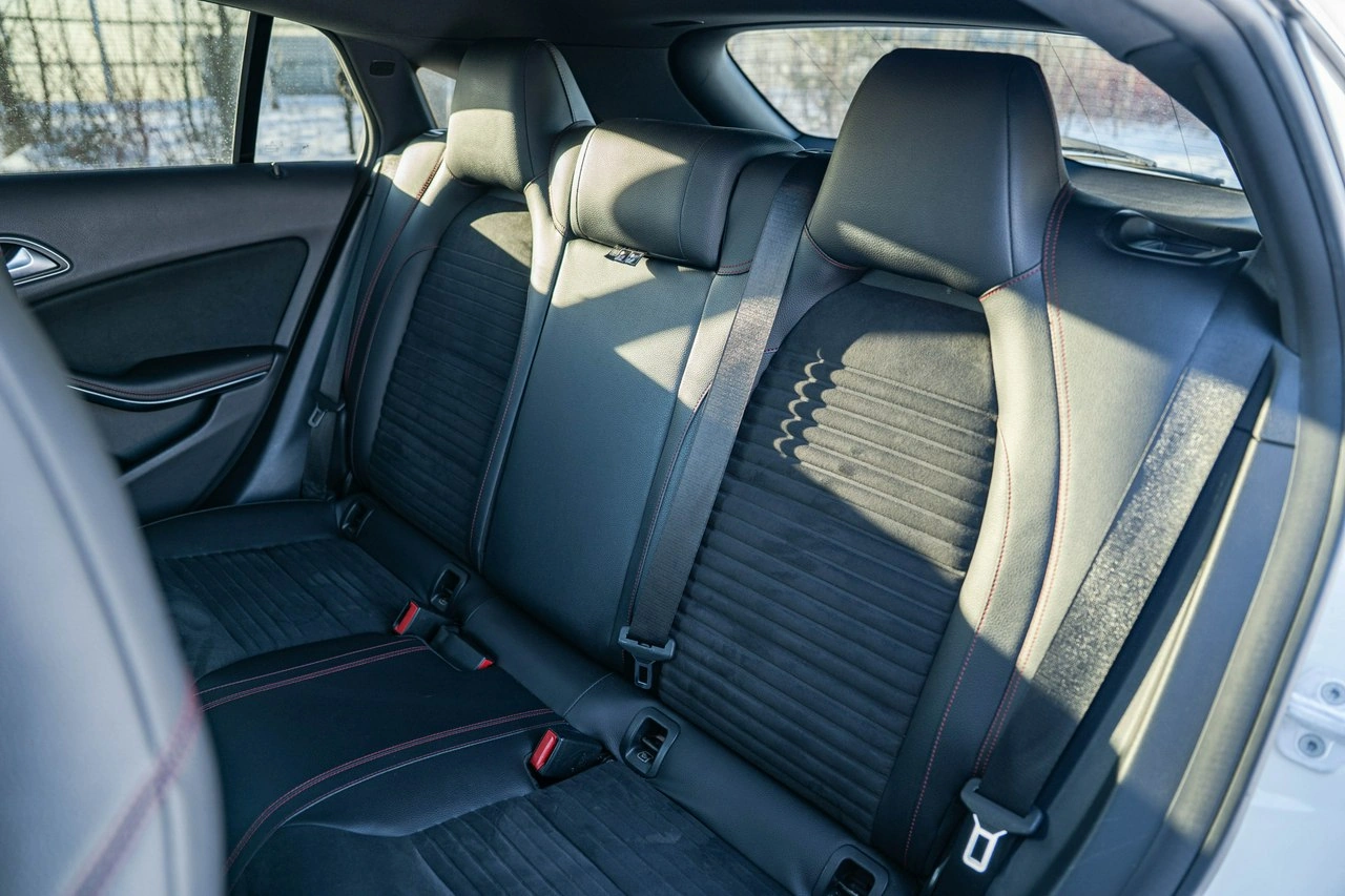 Mercedes CLA 200 - Zdjęcie 26