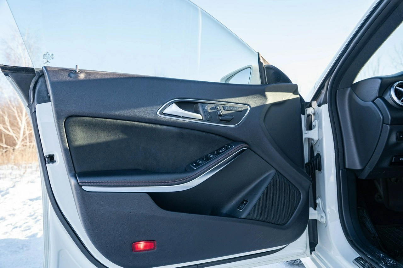 Mercedes CLA 200 - Zdjęcie 28