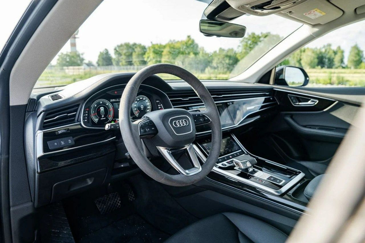 Audi Q8 - Zdjęcie 13