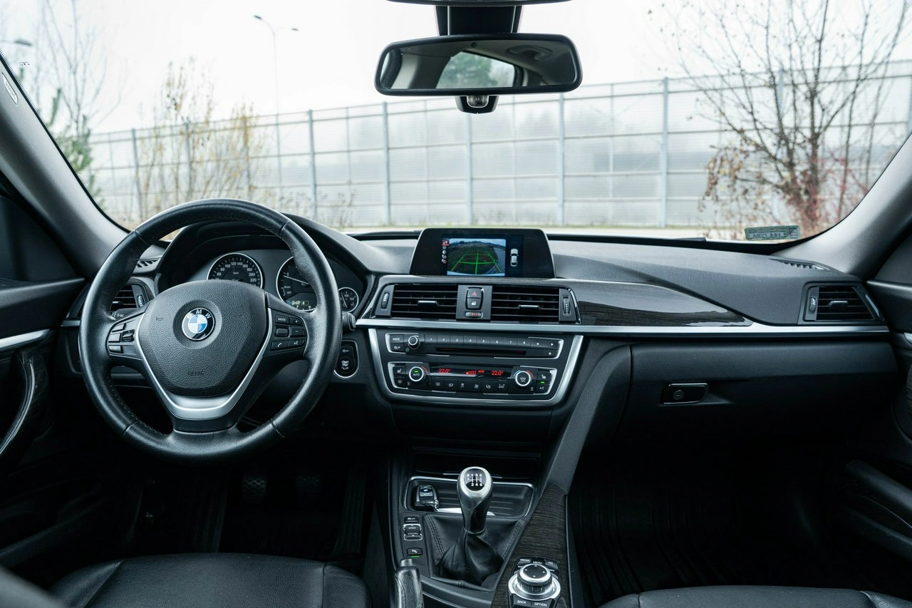 BMW 318 - Zdjęcie 19