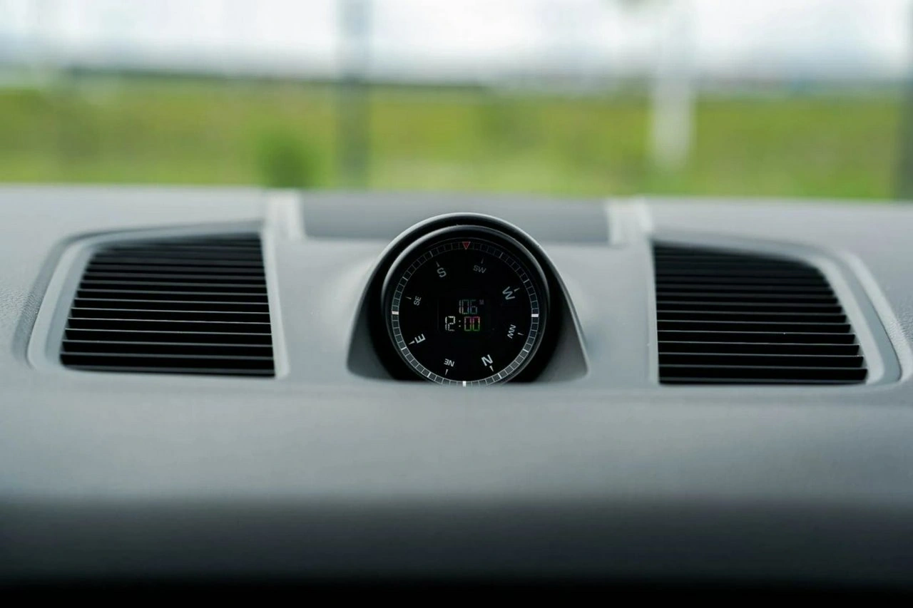 Porsche Cayenne - Zdjęcie 18